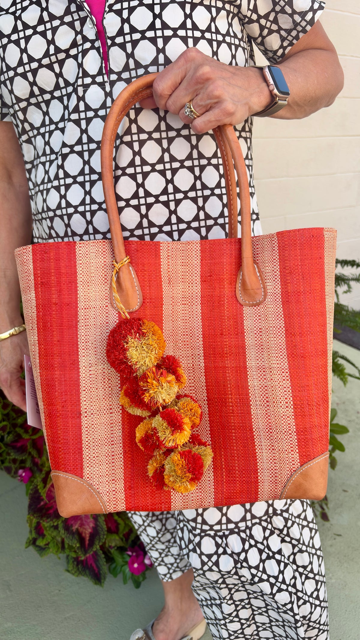 Bora Bora Basket Bag (Coral)