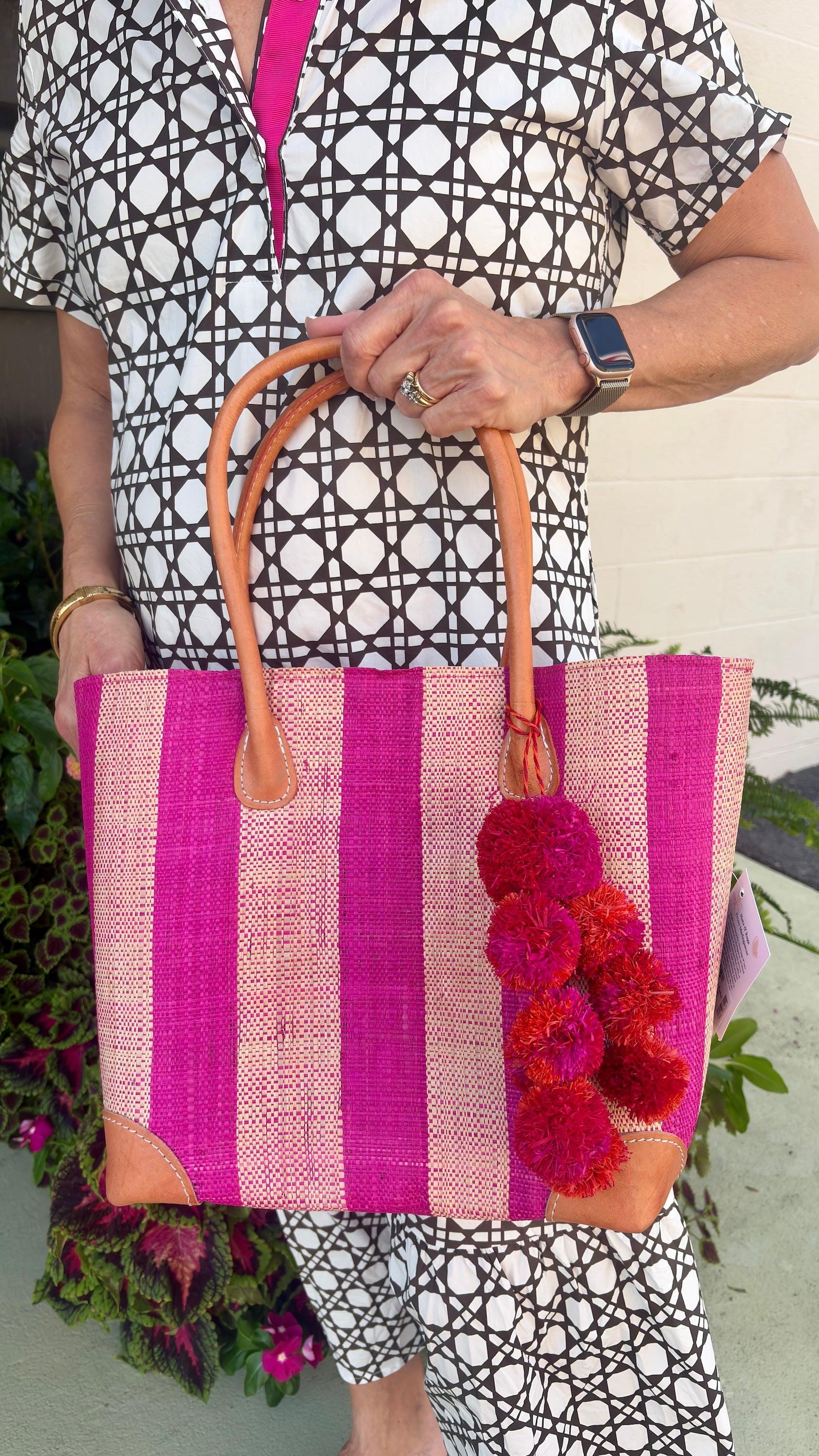 Bora Bora Basket Bag (Fuschia)